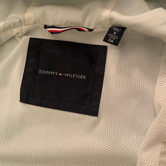 Tommy Hilfiger Hoodie Windbreaker Size Small. - Picture 8 of 9